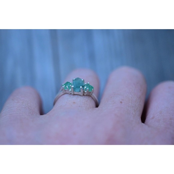 Light green emerald and green tourmaline ring, raw stone rings, - Picture 5 of 6